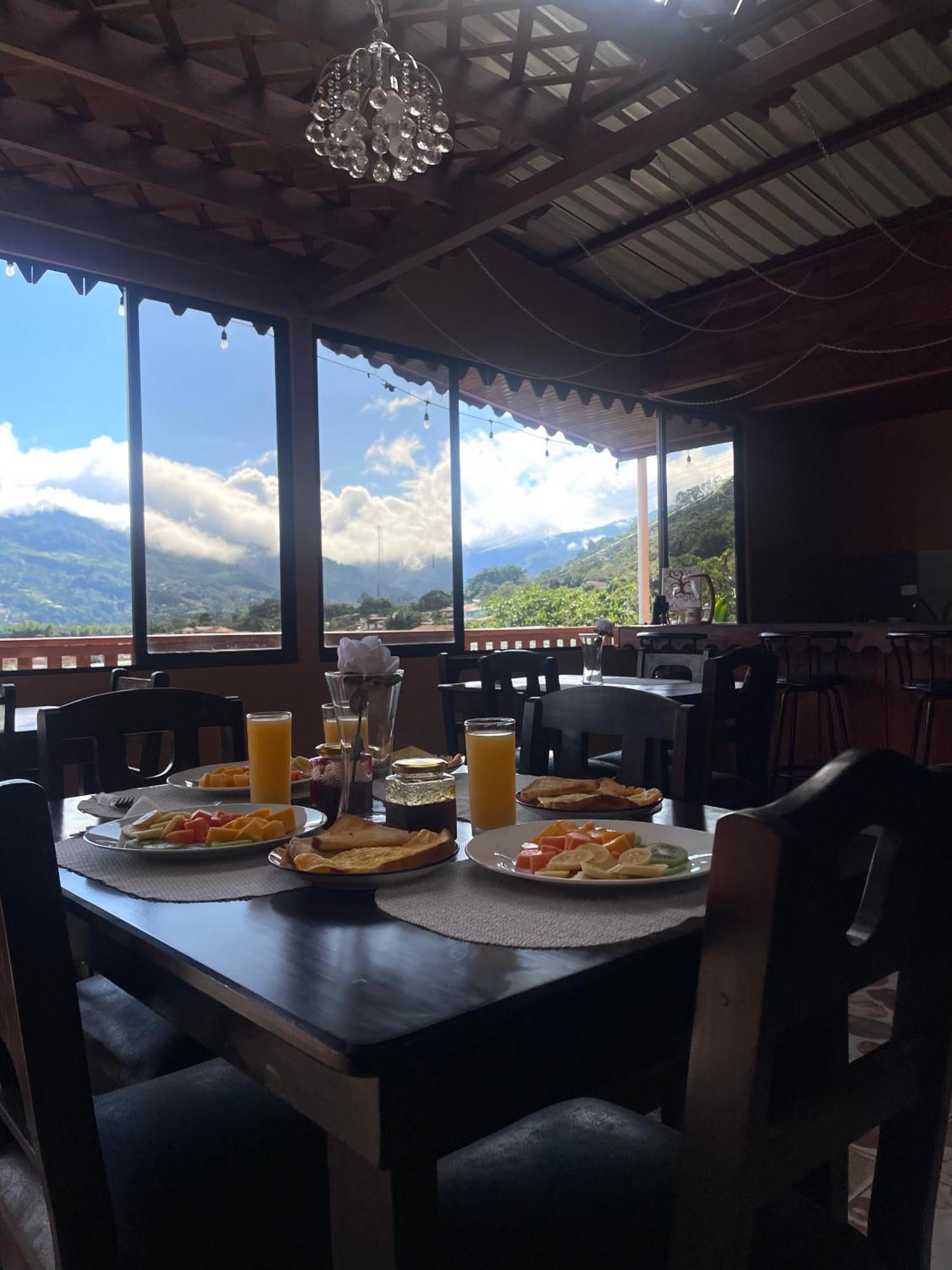Dreams Lodge Orosi Cartago Extérieur photo